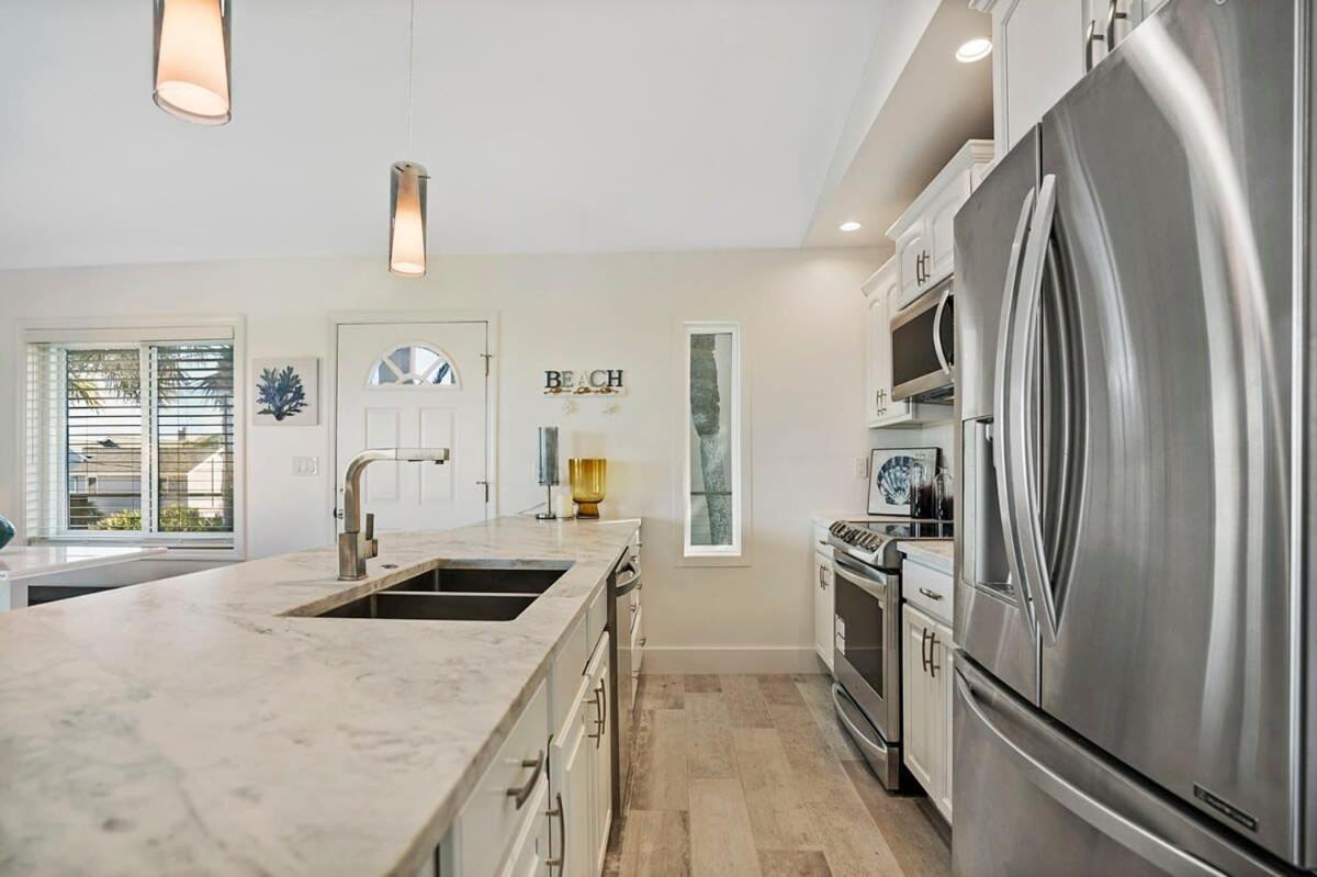 Ocean Views Retreat! Renovated Apt With Beach Bikes! St. Augustine Exterior photo